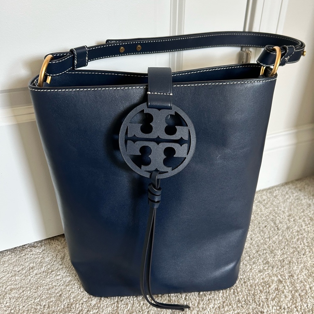 Tory Burch Bucket Handbag Navy